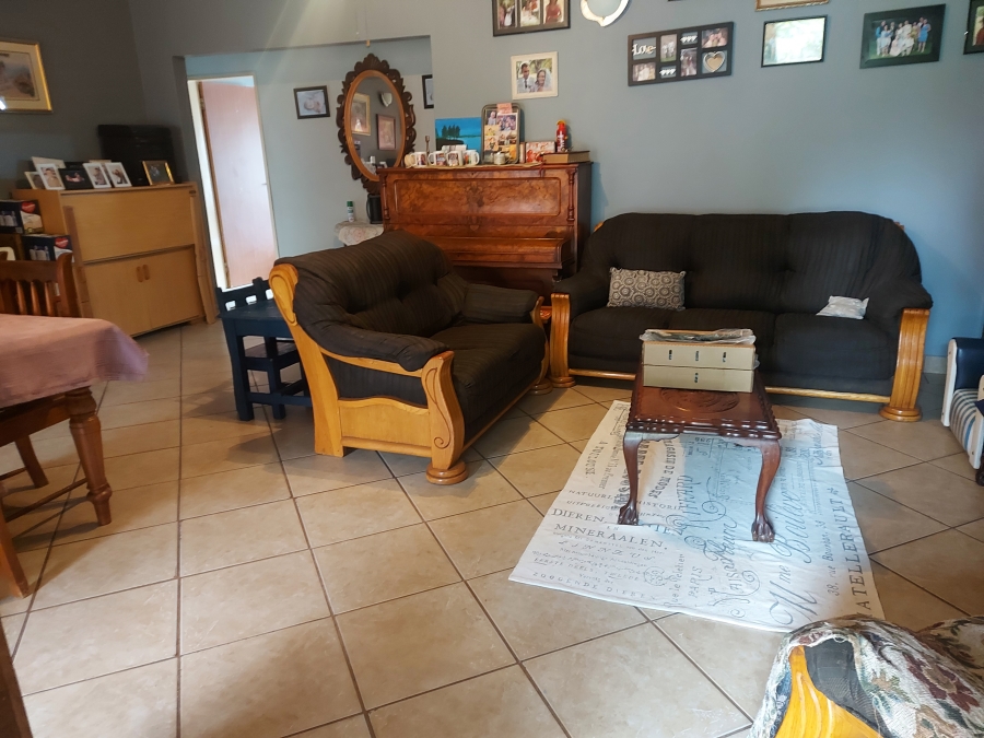 3 Bedroom Property for Sale in Oos Einde North West